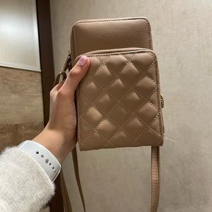 Cross body bag New Never used without tags